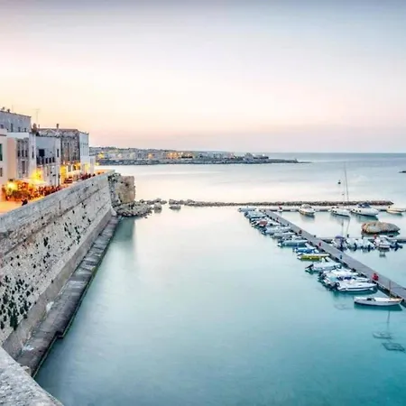 Bilo E Trilo Almare - La Pineta Vakantiehuis Otranto